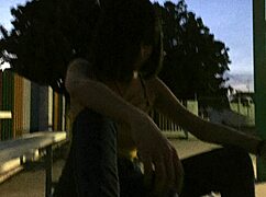 Je taille une pipe à la brune Sarosin