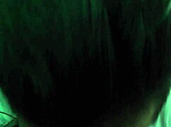 Keponakanku kagetin aku pake blowjob di kontol monsterku, tapi seru dan terlarang.