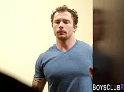 Gay Hunk Giving Head!