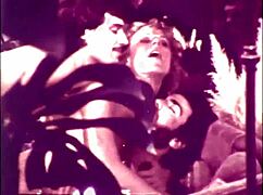 Vintage double penetration in dark London