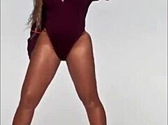 oh wow, jerking off to this beyonce ivy park tribute!