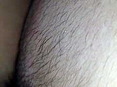 Mă uit la baba mea călărindu-mă în timp ce suge și facem sex, e așa de fierbinte!