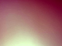 Ik kijk hoe mijn oudere dame op me rijdt terwijl ze zuigt en neukt, zo geil!