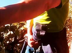 Chico se masturba pensando en ti