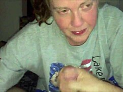 hey, this blonde lass is blowing cock and swallowing cum