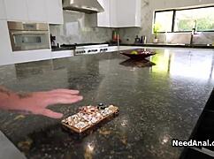 Blonde Deepthroats Before Rimjob