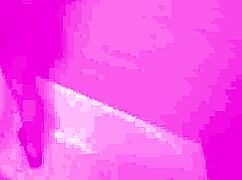 I can’t believe this cute teen maid showed her tight body for cash today!