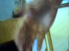 Cowok Cordoba Pamer Kontol Pendek di Webcam Argentina untuk Senang-Senang