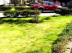 Me encuentro en el parque a madre soltera la enga�o y le doy dinero para follarla varias veces