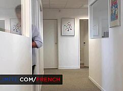 i'm licking pussy and fucking french teen luna rival's ass on the desk at work