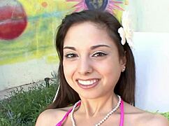 Arschfotze wird gefingert, geleckt und anal durchgefickt