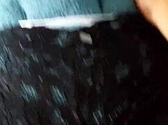 Debutando la lencería usada de mi tía, me siento sexy con ella