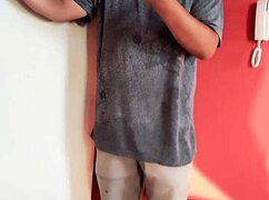 Pizza Guy Gets Paid With My Ass And Creampies Me!