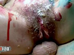 מלאני פורי מקבלת את כל החורים שלה מזויינים חזק באורגיית מטבח