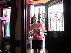 Pacar bilang, ayo kita jilat memek satu sama lain sampai orgasme