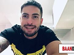 Man, this fan met a hot Spanish chick on Tinder!