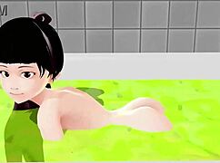 Koko a strips completely in the bath for solo show