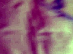 Interrasioví amatéři zkoumají velké černé čuráky v bomby šukání