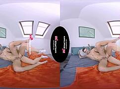 Cewek ketat memek berair bokong dientot keras