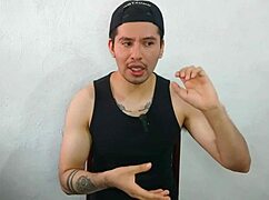 convinced my straight married buddy to let me suck his huge 20cm at work