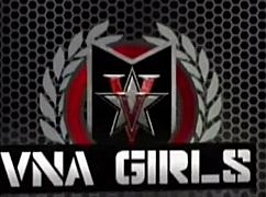 Watch Lauren Phillips Tease Her Big Pussy On Cam