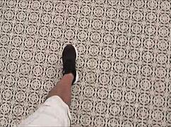 Tretboot sex right in the middle of the lake with curvy babe