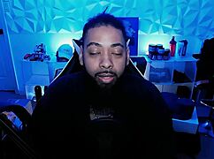 uhh, i’m lovin’ majiikmontanaxxx showin’ off big booty daisy doll!