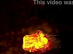 สาวก้น Effie รับควยยักษ์ลึกในรูตูดอ้าออกเพื่อความสนุก