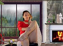 Tetangga Nyusup ke Rumah, Tergoda Kaki Seksi dan High Heels