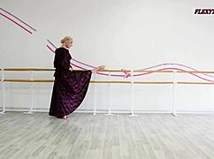 Anna Sigarga Mostra Movimentos de Ginástica Incríveis que Vão Te Deixar Louco nessa Exibição Estonteante