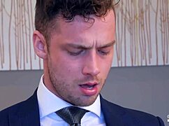 making it big with the roommate in the dorm