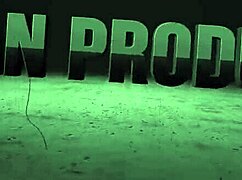 ¿Puede esta morena traviesa aguantar el anal intenso de Lana Borges?