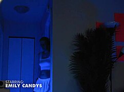 dude, this pro handjob ends with an epic cumshot, unreal... 😍