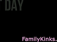 Omg, Real Teen 18+ Getting Pussyfucked by Her Stepbrother in POV Missionary 😈