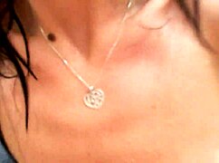 よし、見てよ、このアマチュアたちとのワイルドアナル尻ファック