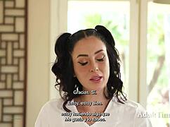 Je tahle erotická masérka zpátky s ex-mužem?