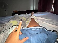 เฮลล์เย่ มหาวิทยาลัยทำให้เหนื่อยจนฉันใช้นิ้วเย็ดหีเปียกแรง!