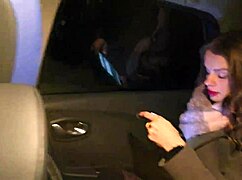 That Bride Just Blew the Taxi Guy at Her Wedding