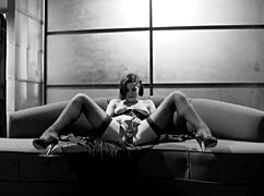 bobbi s masturbates in a corset and stockings