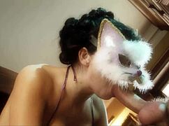 Budak Bertopeng Cantik Layani Tuan dengan Pelayanan Hebat dan Gaya Keren