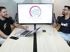 Marcos Goiano, the bottom shamming with shame - Gay