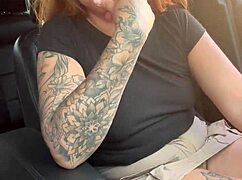 Незнакомцы спускают сперму в пизду моей жены прямо на улице!