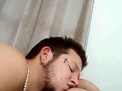 palos mañaneros, those colombian and mexican gay encounters in episode one