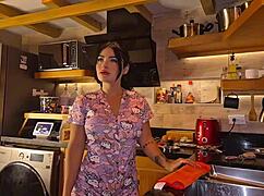 Sara cheats with young neighbor in rough face fucking