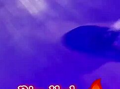 Kuvittele jos jäisivät kiinni ilkikurinen blondi masturboimasta iso perseensä salin vessassa?