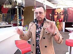 Ik neuk Luna Rivals harige kut in de nachtclub!