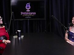 Annie Clementine Enjoys Outdoor Sex