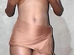 Petite african girl shows off her small tits and pussy 😘