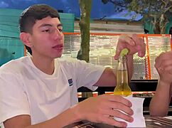 Una Enorme Verga Me Folla En La Primera Cita!