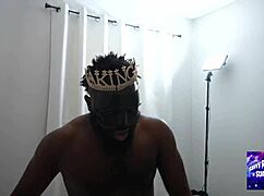 Cheating Wife Loves BBC, Can't Get Enuff of That Monster Cock in Homemade Vid!